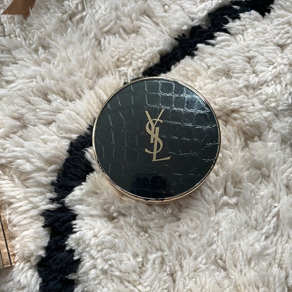 Yves Saint Laurent CUSHION FOUNDATION / CASE only - Picture 2 of 10